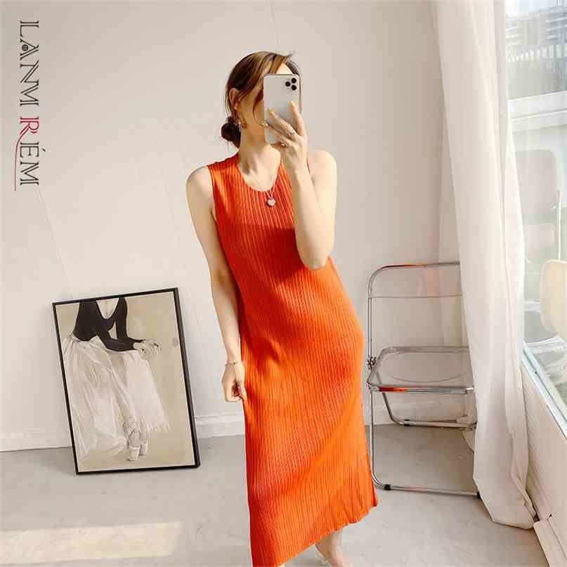 Pleated Dress For Women Elastic Round Neck Sleeveless A-line Straight Loose Fit Female Fashion Summer 2D365 210526, Orange
Pleated Dress For Women Elastic Round Neck Sleeveless A-line Straight Loose Fit Female Fashion Summer 2D365 210526, Orange