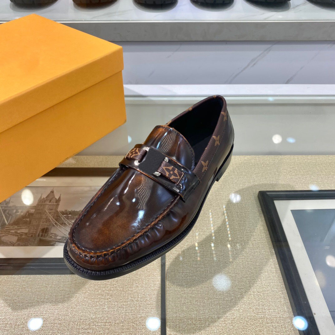 2021 Men's Elegant Designer Wedding Party Dress Shoes Genuine Leather Casual Loafers Shoes Mens Brand Business Oxford Shoes Size 38-45, Black
2021 Men's Elegant Designer Wedding Party Dress Shoes Genuine Leather Casual Loafers Shoes Mens Brand Business Oxford Shoes Size 38-45, Black