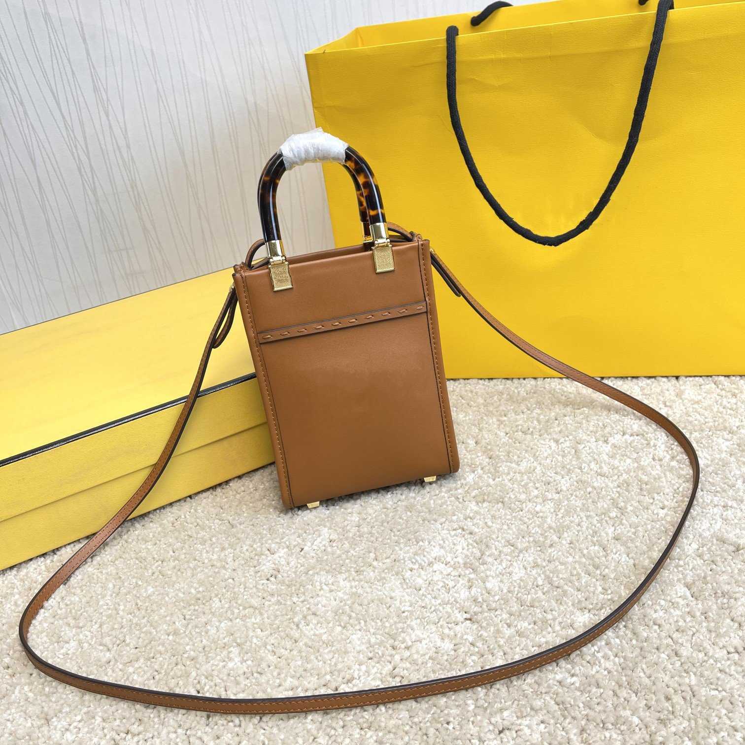 Designers Luxury Bags Mini Sunshine Crossbody Leather Shoulder Bag handbags Girl, Brown
Designers Luxury Bags Mini Sunshine Crossbody Leather Shoulder Bag handbags Girl, Brown