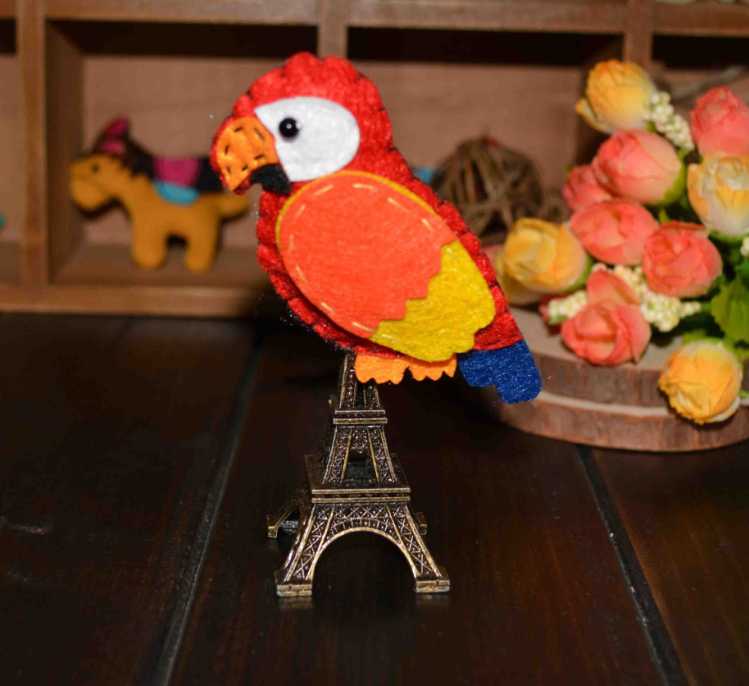 Pins, Brooches Fabric Brooch Woodpecker Shape Toy Padded Colorful Lovely Handmade Fashionable Accessories 2021 1Piece
Pins, Brooches Fabric Brooch Woodpecker Shape Toy Padded Colorful Lovely Handmade Fashionable Accessories 2021 1Piece