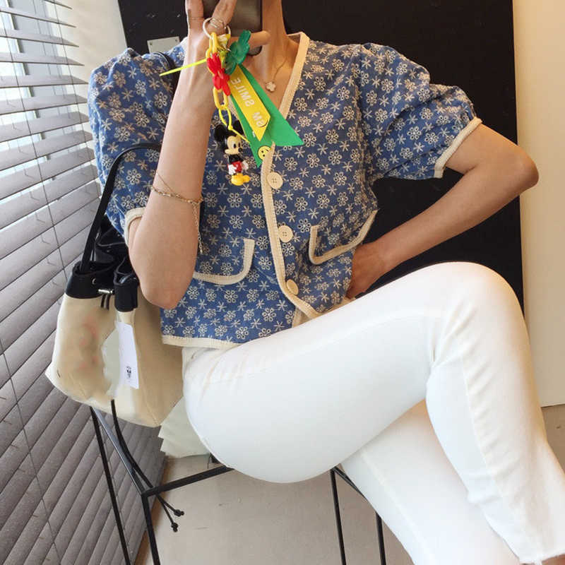 Korejpaa Women Shirt Summer Korean Chic Retro Slimming V-Neck Border Contrast Lace Embroidered Flower Puff Sleeve Blouses 210526