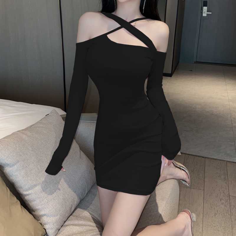 Casual Dresses Fashion Sexy Hanging Neck Strapless Long-sleeved Dress In The Fall Of 2022 Simple Slim And Thin Bag Hip Suspender Vestidos, Black;gray
Casual Dresses Fashion Sexy Hanging Neck Strapless Long-sleeved Dress In The Fall Of 2022 Simple Slim And Thin Bag Hip Suspender Vestidos, Black;gray