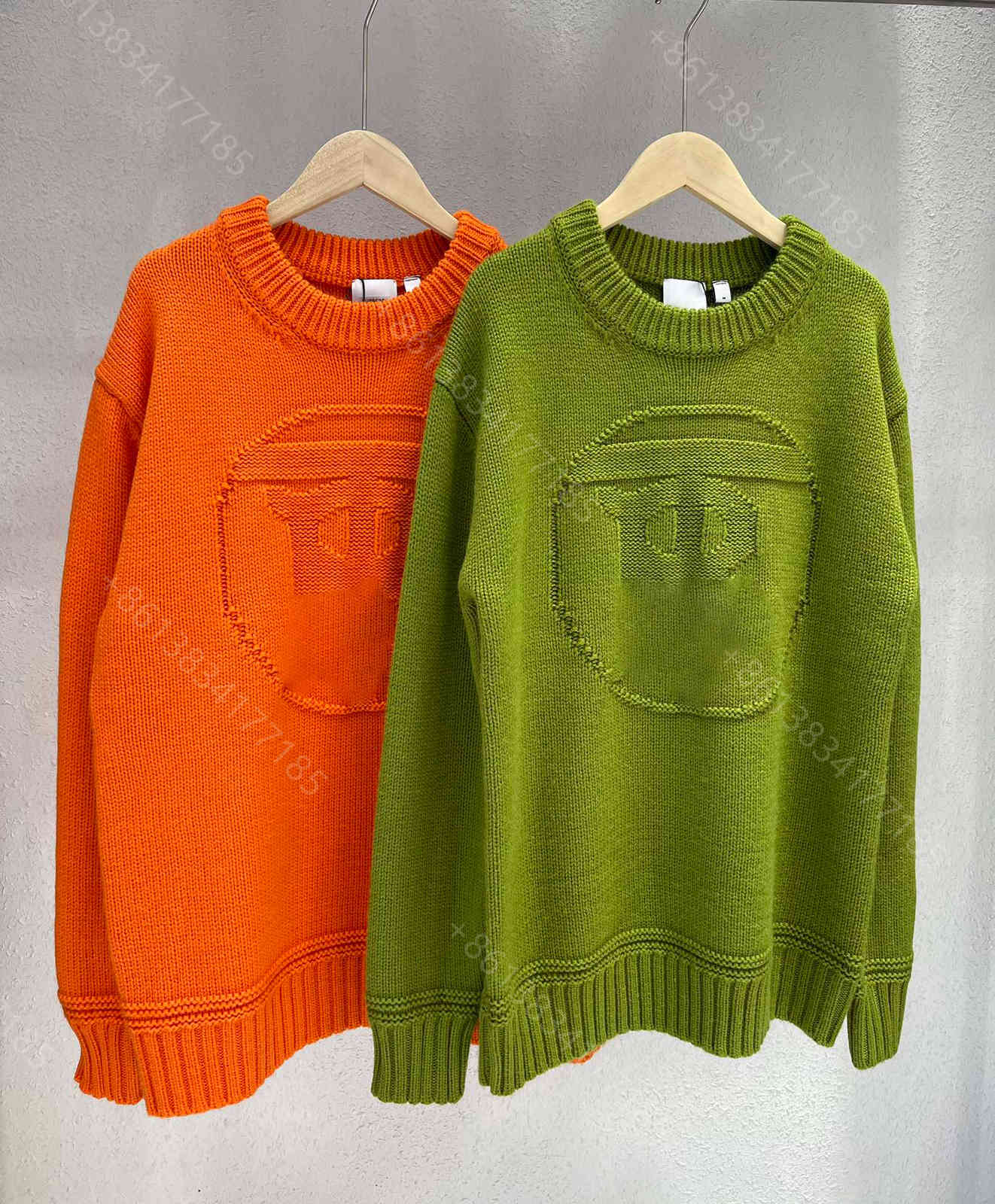 2021ss designer women wool knit sweater coat high-end round neck pullover logo brand autumn long sleeve coats jackets tops womens designer c, Black
2021ss designer women wool knit sweater coat high-end round neck pullover logo brand autumn long sleeve coats jackets tops womens designer c, Black