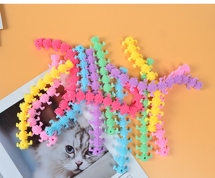 Worm Caterpillar TPR Stress Relief Toy Stretch String Fidget Funny Pull Vent Toys Noodles Anti Soft Glue Elastic Rope Neon Autism Noodle Gift for Kid 