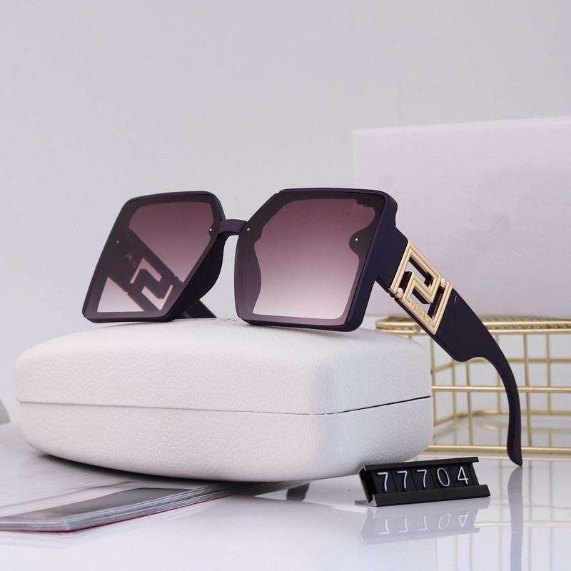 Summer Mens Designer Sunglasses Full Frame Men Women Sun Glasses Fashion Unisex Goggle Popular Eyewear With Case 5 Colors High Quality
Summer Mens Designer Sunglasses Full Frame Men Women Sun Glasses Fashion Unisex Goggle Popular Eyewear With Case 5 Colors High Quality