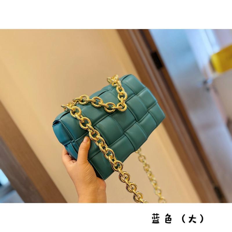 2021Women Padded Cassette Fashion Handbags Orthogonal Double-Face Maxi Weave Famous Chalk Black Lavender Caramel Grass Cross-Body Bags
2021Women Padded Cassette Fashion Handbags Orthogonal Double-Face Maxi Weave Famous Chalk Black Lavender Caramel Grass Cross-Body Bags