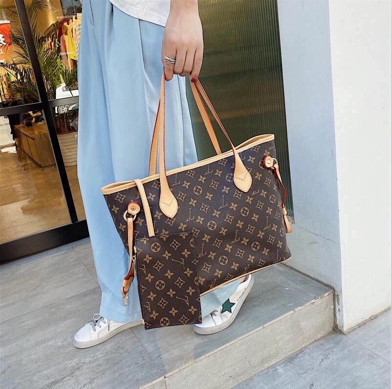 1-8 LV LOUIS 1 VITTON Womens messenger women bag Fashion luxurys designers bags 2021 Shoulder Lady Totes purse handbags
1-8 LV LOUIS 1 VITTON Womens messenger women bag Fashion luxurys designers bags 2021 Shoulder Lady Totes purse handbags