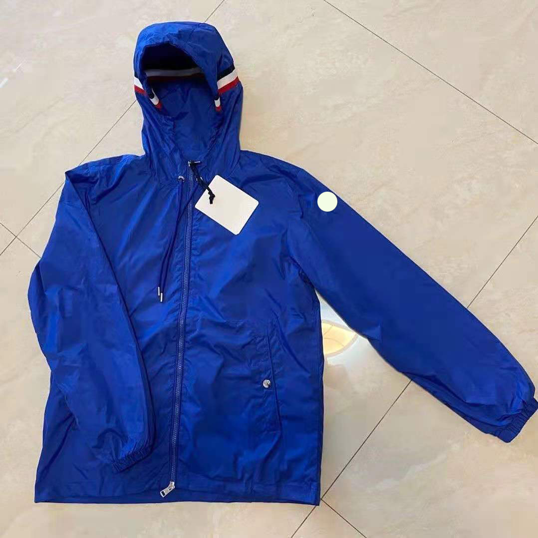 Designer maya Mens Jackets Clothing France Sunscreen Brand Bomber jacket Europe and American style Outerwear coat Fashion hombre Casual Street coats, Supplement (not shipped separately)
Designer maya Mens Jackets Clothing France Sunscreen Brand Bomber jacket Europe and American style Outerwear coat Fashion hombre Casual Street coats, Supplement (not shipped separately)