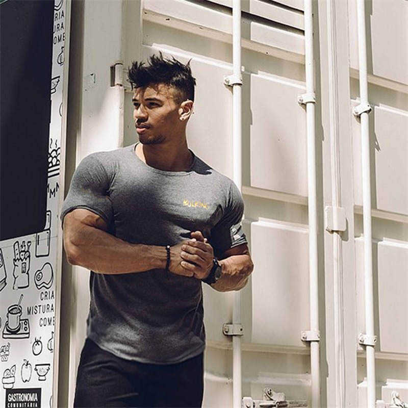 YEMEKE Men Short Sleeve Cotton t-shirt Summer Casual Fashion Gyms Fitness Bodybuilding T shirt Male Slim Tees Tops Clothing 210629