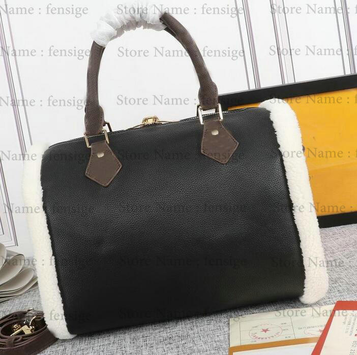 Shearling Fleece Speedy Bandouliere 30 Teddy Pillow Bag Women Designer Luxurys Fur Handbag Travel CrossBody Bag With Padlock, #3
Shearling Fleece Speedy Bandouliere 30 Teddy Pillow Bag Women Designer Luxurys Fur Handbag Travel CrossBody Bag With Padlock, #3