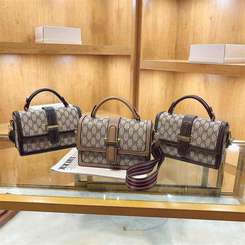 2022 Factory Wholesale High sense small square bag women's French minority fashion versatile One Shoulder Messenger Handbag 04EH, Khaki
2022 Factory Wholesale High sense small square bag women's French minority fashion versatile One Shoulder Messenger Handbag 04EH, Khaki