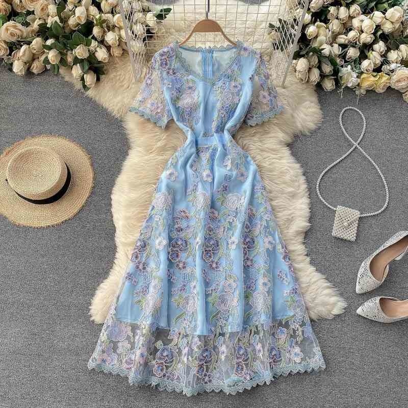 Famous Warm Skirt Senior Feeling Ancient Heavy Industry Embroidery Mask Dress Elegant Blue Slim Square 210525
Famous Warm Skirt Senior Feeling Ancient Heavy Industry Embroidery Mask Dress Elegant Blue Slim Square 210525