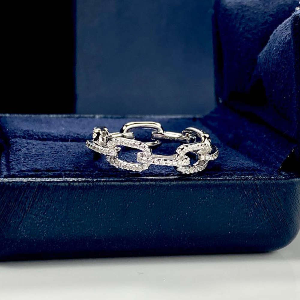 HBP Chain ring female S925 Sterling Silver couple pair personality fashion index finger trendy jewelry
HBP Chain ring female S925 Sterling Silver couple pair personality fashion index finger trendy jewelry
