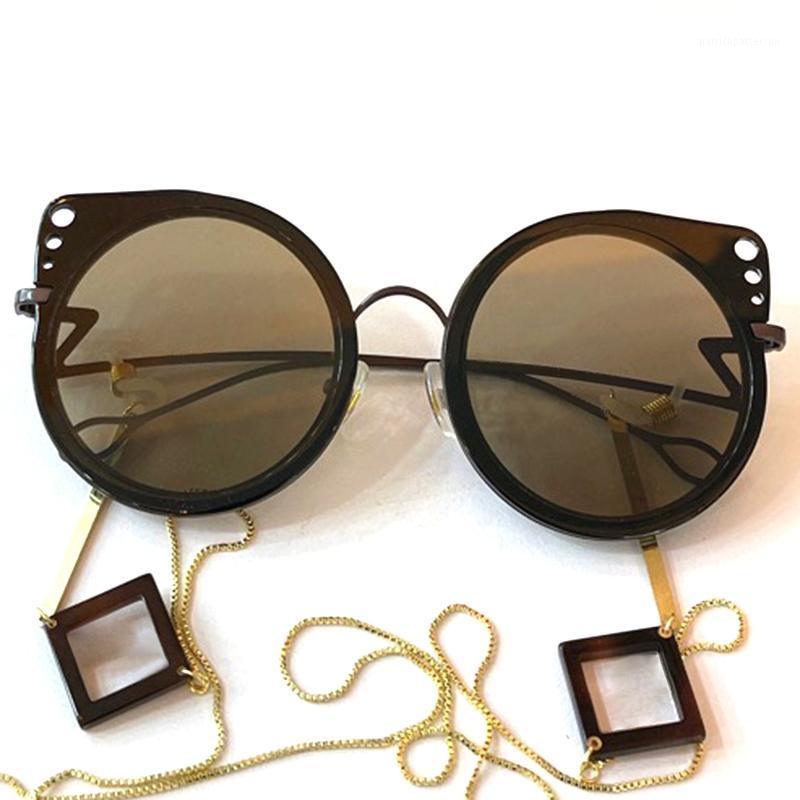 Sunglasses Classic Vintage Round Women With Chain Brand Gradient Cat Eye Men Luxury Goggle Oculos UV400
Sunglasses Classic Vintage Round Women With Chain Brand Gradient Cat Eye Men Luxury Goggle Oculos UV400