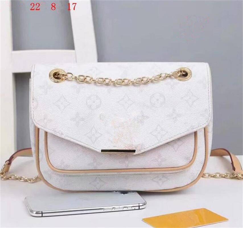 shipping ALMA BB shell bag women patent leather flower Embossed shoulder bags with lock crossbody bag handbags Novelty 24 5 13, P3
shipping ALMA BB shell bag women patent leather flower Embossed shoulder bags with lock crossbody bag handbags Novelty 24 5 13, P3