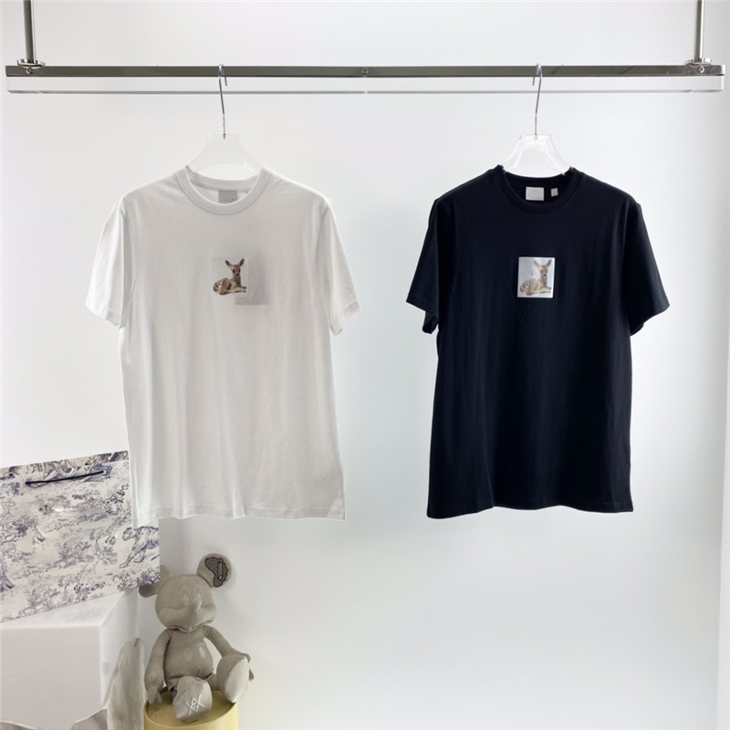 21ss French fashion 3D letter patch T-shirt men and women summer high-quality Paris street T-shirt men's casual short-sleeved pullover, White;black
21ss French fashion 3D letter patch T-shirt men and women summer high-quality Paris street T-shirt men's casual short-sleeved pullover, White;black