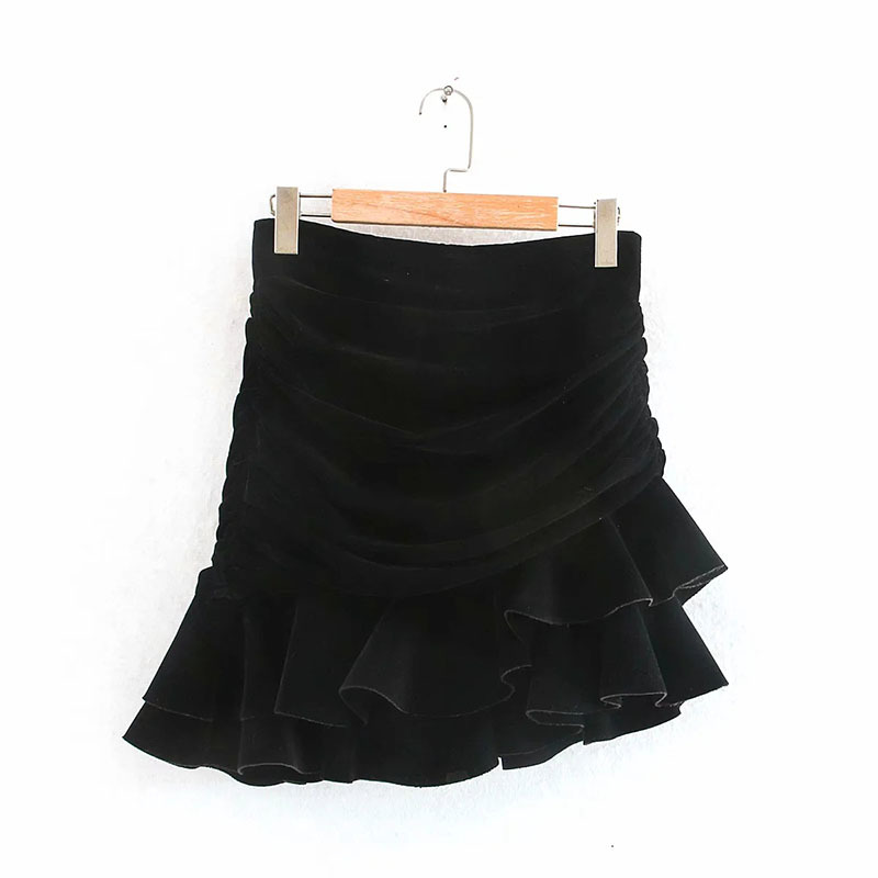 Summer Women Elegant Fashion Black Laminated Velvet Skirt Female Side Zipper Mini Skirt 210520
Summer Women Elegant Fashion Black Laminated Velvet Skirt Female Side Zipper Mini Skirt 210520