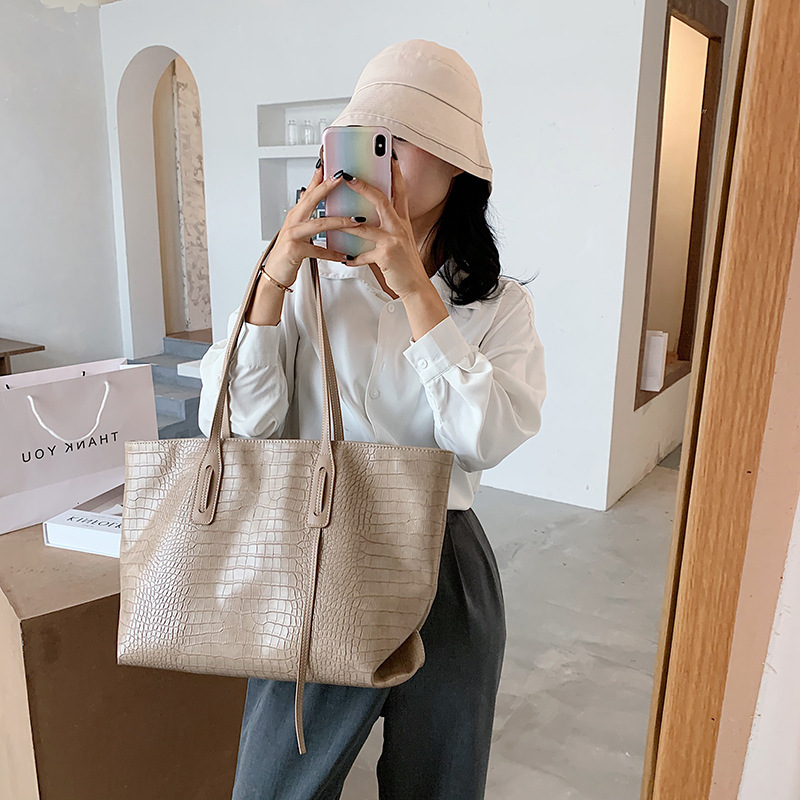 HBP fashion women's handbag trendy large-capacity PU single-handle shoulder bag shopping bags-, White
HBP fashion women's handbag trendy large-capacity PU single-handle shoulder bag shopping bags-, White