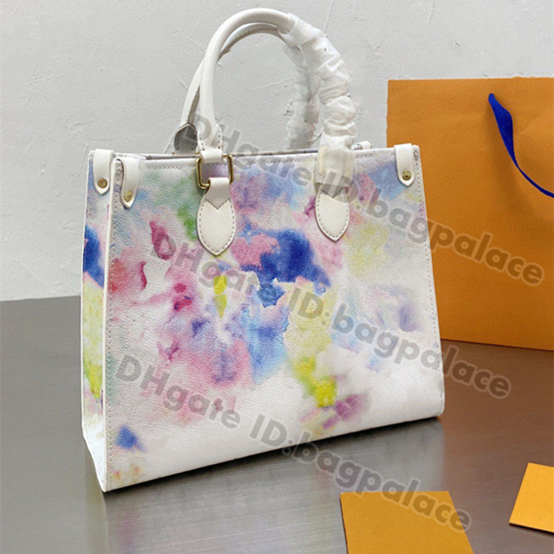 2021 Colorful Printed large graffiti leather totes Bags print designer women tote bag handbags Luxurys Designers Hobos Mommy Mother shopping 
2021 Colorful Printed large graffiti leather totes Bags print designer women tote bag handbags Luxurys Designers Hobos Mommy Mother shopping
