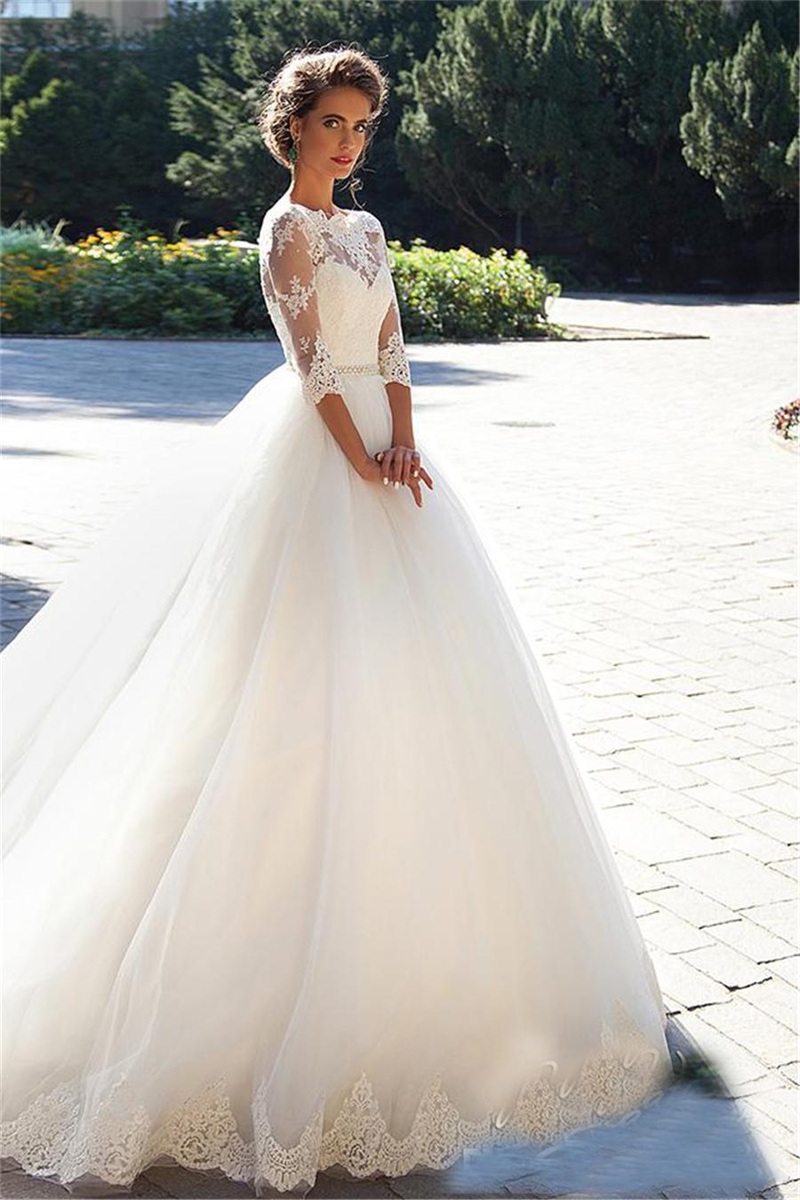 Plus Size Vintage Wedding Dress Half Long Sleeves Pearls Tulle Gowns Princess A-Line Sheer Robe de mariee Custom Made