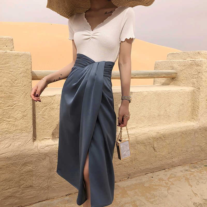 TWOTWINSTYLE Vintage Irregular Side Split Skirt Women High Waist Asymmetrical Ruched Skirts For Female Fashion Clothing 210619