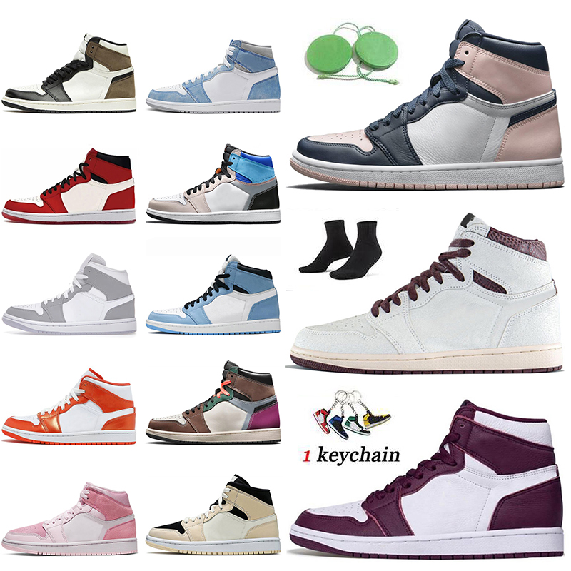 Top Quality Basketball Shoes Jumpman 1 High OG 1s Womens Mens Trainers Atmosphere Bubble Gum A Ma Maniere Sail Burgundy Crush Bordeaux Mid Metallic Orange Sneakers, B7 mid barely rose 36-40
Top Quality Basketball Shoes Jumpman 1 High OG 1s Womens Mens Trainers Atmosphere Bubble Gum A Ma Maniere Sail Burgundy Crush Bordeaux Mid Metallic Orange Sneakers, B7 mid barely rose 36-40