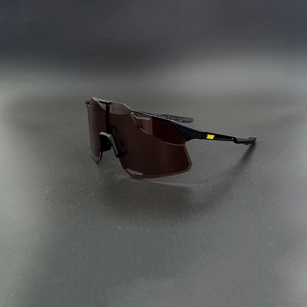 Men and women 2021 sports running glasses sunglasses windproof fashion polarized bicycle anti-fall viper YD88
Men and women 2021 sports running glasses sunglasses windproof fashion polarized bicycle anti-fall viper YD88