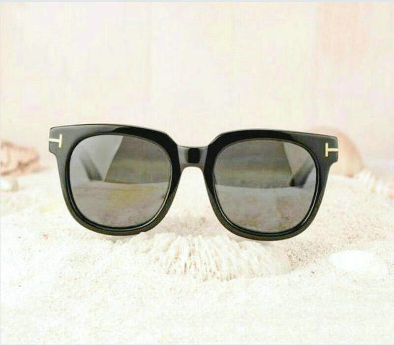 Fashion Wrap Square Frame Retro Decorative Photochromic Sunglasses Women Men Versatile Pattern Frame Sunglasses For Adults
Fashion Wrap Square Frame Retro Decorative Photochromic Sunglasses Women Men Versatile Pattern Frame Sunglasses For Adults