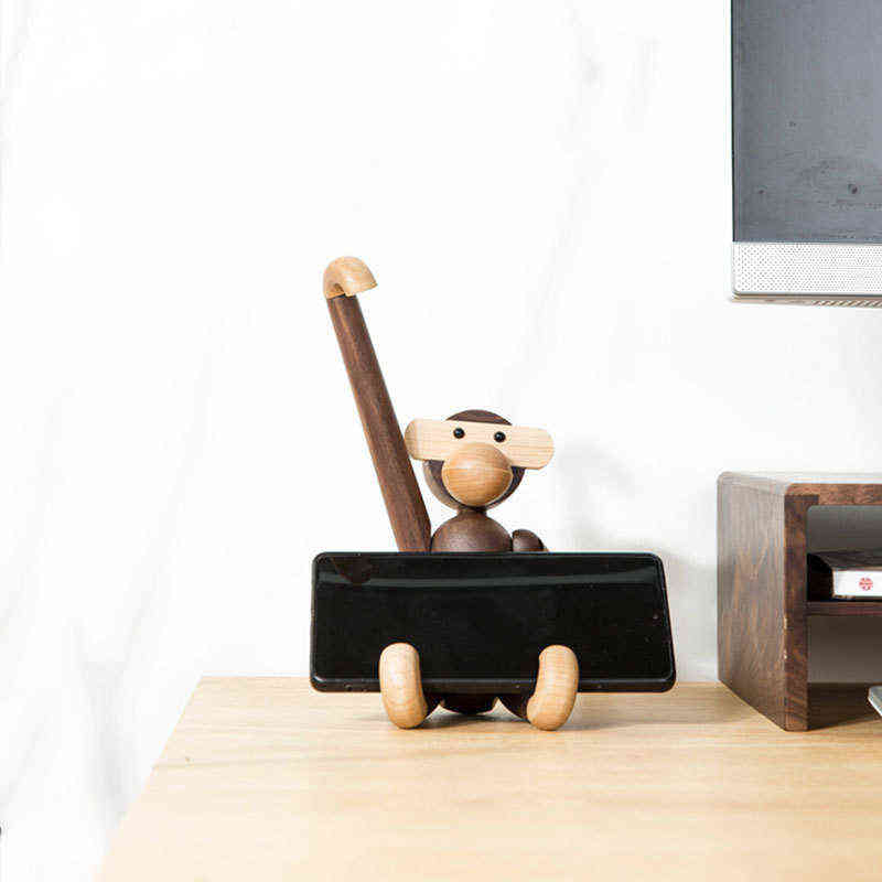 Interesting Wooden Monkey Ornaments Handmade In Nordic Danish Style For Home Statues Sculptures Figurines Interior 211108