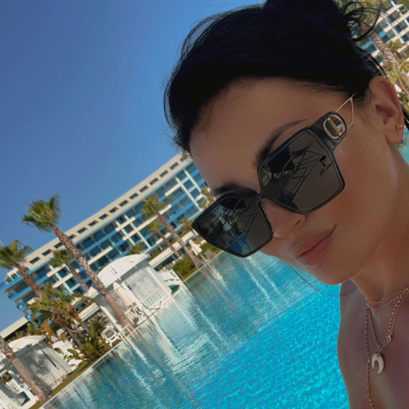 2021 new fashion Sunglasses star large frame metal women's sunglass 30montaigne
2021 new fashion Sunglasses star large frame metal women's sunglass 30montaigne