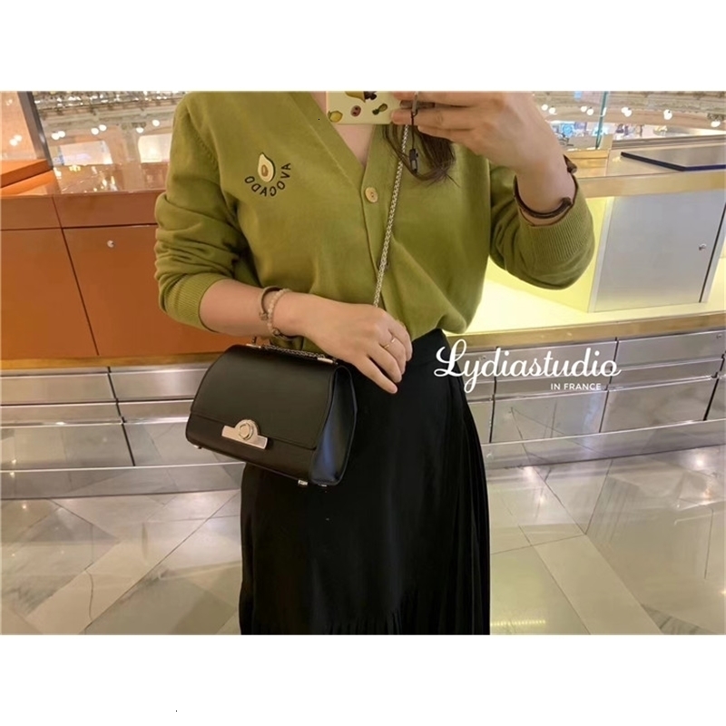 Design luxury handbag leather small moyn evening box new chain rejane One Shoulder Messenger BagY8YU
Design luxury handbag leather small moyn evening box new chain rejane One Shoulder Messenger BagY8YU