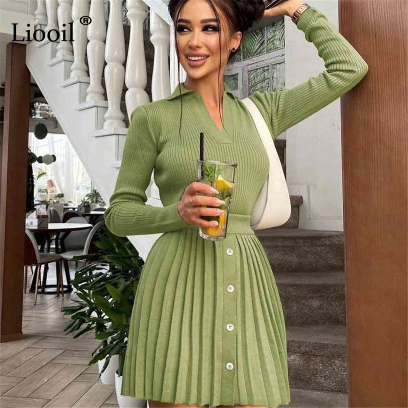 Two Piece Sweater Outfits Set Women Knitted Tops And Pleated Mini Skirts Long Sleeve V Neck Button Up Streetwear Sexy Skirt Sets 211109