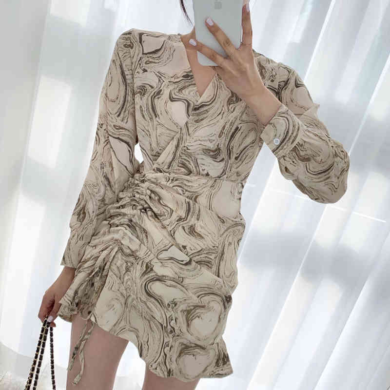 Retro Ink Painting Women Chiffon Dresses Spring Long Sleeve V-Neck Lace Up Pleated Sexy Short Mini Dress Mujer Vestidos 210514