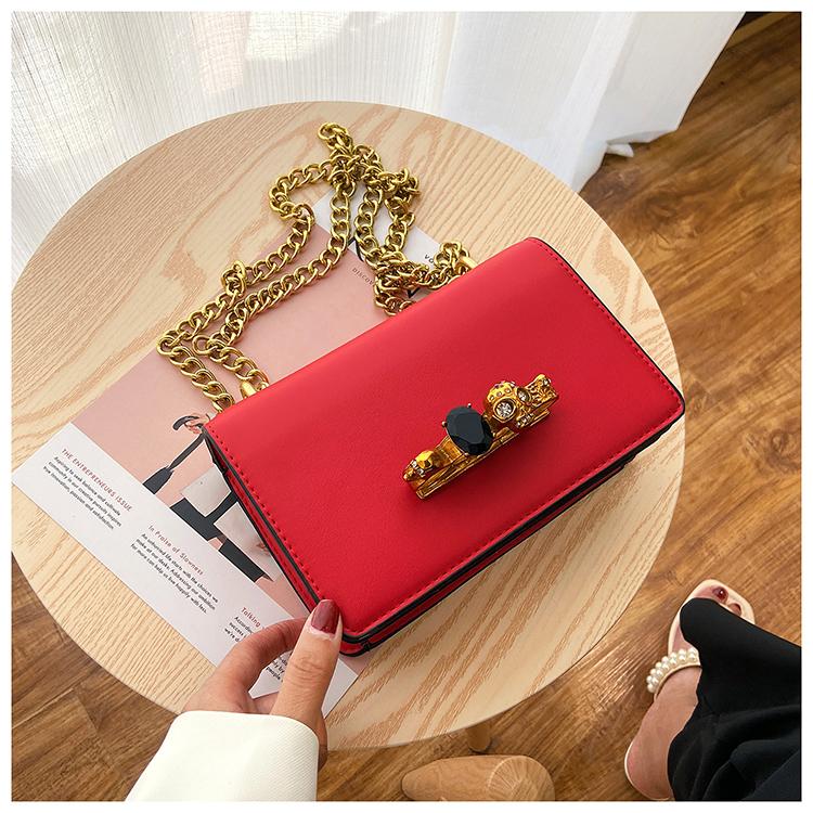 Cross Body Punk Skull Chain Clutch Women Bags 2021 Crystal Diamond Drilled Cranial Head Ring Fashion Handbag White Leather Shoulder Bag