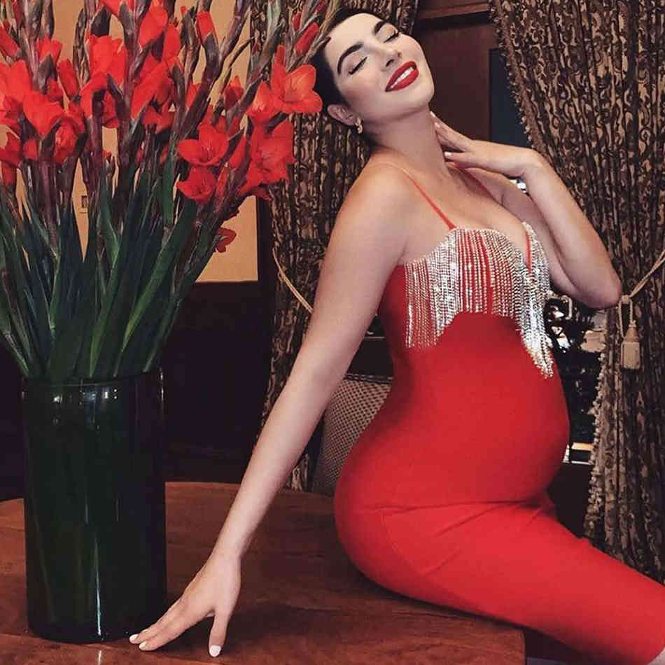 Summer Style Ladies Bandage Celebrity Party Sexy Bodycon Spaghetti V-Neck Diamond Tassel Mini Dress Vestidos 210525