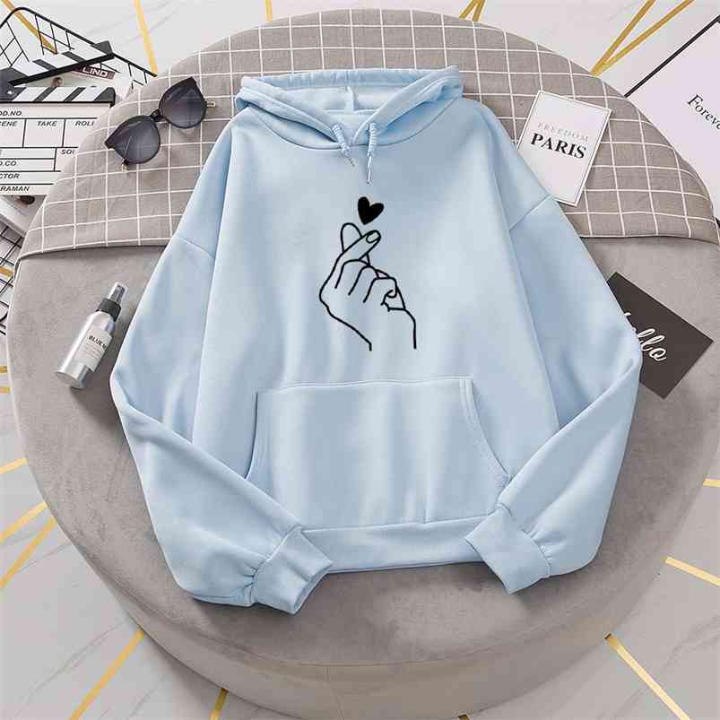 Women Hoodies Casual Kpop Finger Heart Love Pattern Hoody Sweatshirts Fashion Hoodie Long Sleeve Female Pullovers Streetwear 210721, Red
Women Hoodies Casual Kpop Finger Heart Love Pattern Hoody Sweatshirts Fashion Hoodie Long Sleeve Female Pullovers Streetwear 210721, Red