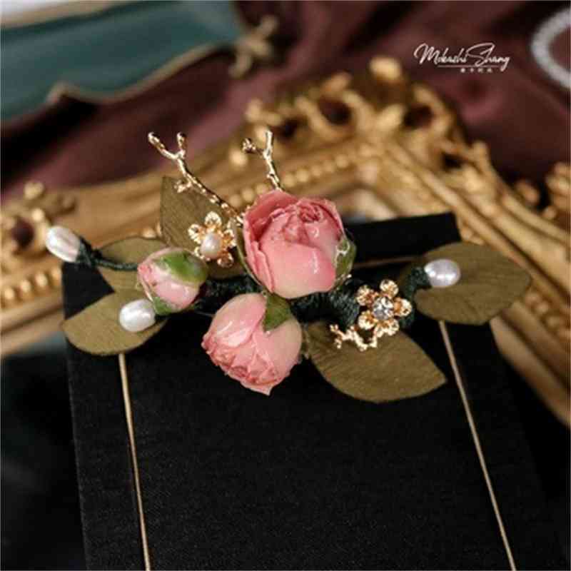 Brooch Female Design Sense Eternal Flower Pin Decoration Creativity Versatile Sen Sweater Coat Autumn and Winter