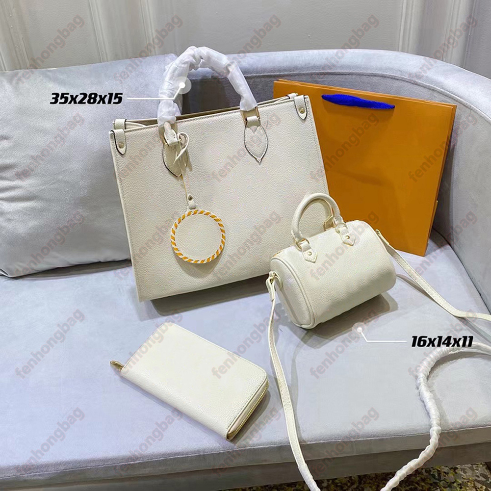 Designer Fashion woman Shoulder Bags Three-piece Totes Handbag Genuine Leather Classic pattern Design Super Large Capacity High Quality Gifts 053, Dustbag
Designer Fashion woman Shoulder Bags Three-piece Totes Handbag Genuine Leather Classic pattern Design Super Large Capacity High Quality Gifts 053, Dustbag