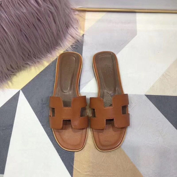 2021 Brand Flats Sandals Dust Bag High Quality Slippers Designers Shoes Loafers Fashion Flip Flops Boots Sneakers 35-41 mk002
2021 Brand Flats Sandals Dust Bag High Quality Slippers Designers Shoes Loafers Fashion Flip Flops Boots Sneakers 35-41 mk002