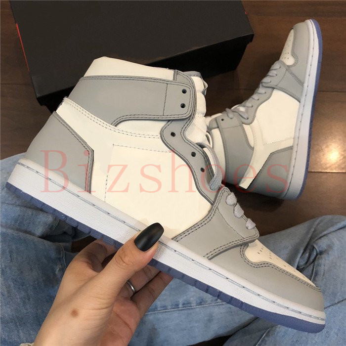 Oblique Desingers Basketball Shoe 1 High Dark Mocha Mens Shoes 1s Blue Chill Smoke Grey Union Women Sneakers Fearless Mid Chaussures, 08
Oblique Desingers Basketball Shoe 1 High Dark Mocha Mens Shoes 1s Blue Chill Smoke Grey Union Women Sneakers Fearless Mid Chaussures, 08