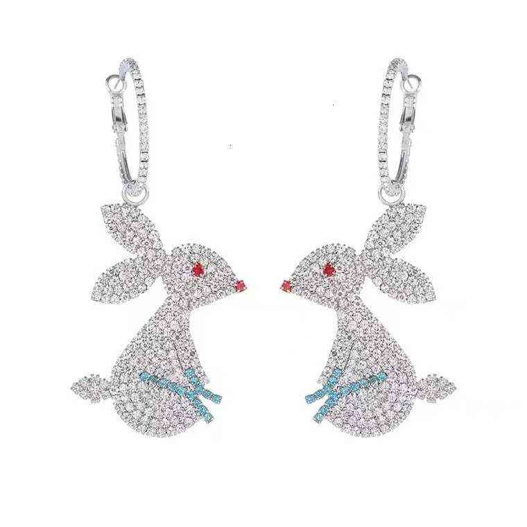 You Are My Glory, Qiao Jingjing, Dili Geba. Same Earrings, Lovely Little Rabbit Diamond Versatile Earrings
You Are My Glory, Qiao Jingjing, Dili Geba. Same Earrings, Lovely Little Rabbit Diamond Versatile Earrings