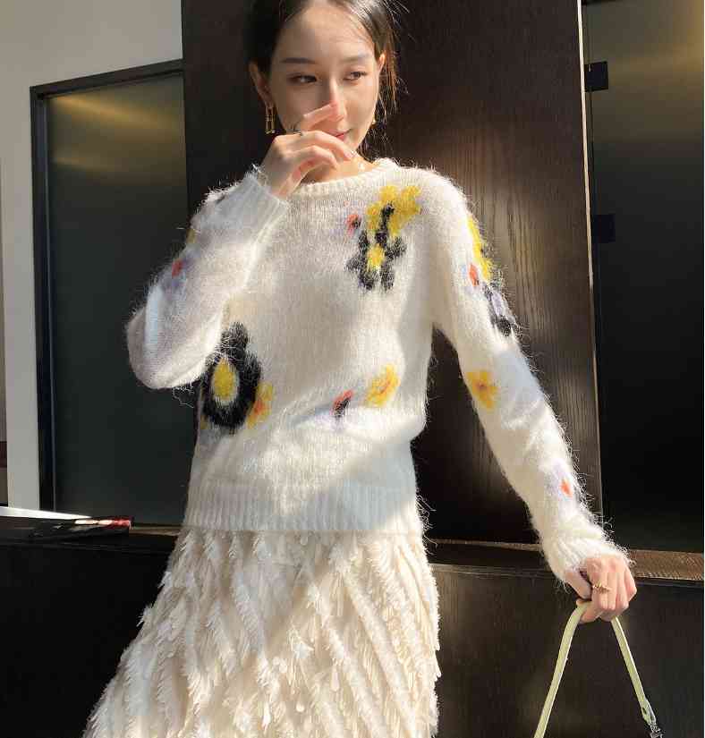 Runway Women's Short Pullover Sweater Fall Fashion Thin Round Neck Floral Fluffy Knit Mohair Ladies Jumper B-081 210522