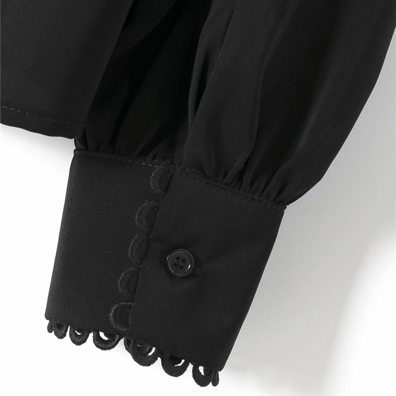 Streetwear Women Chiffon Shirts Fashion Ladies V-Neck Solid Black Tops Elegant Female Chic Button Loose Blouses 210430