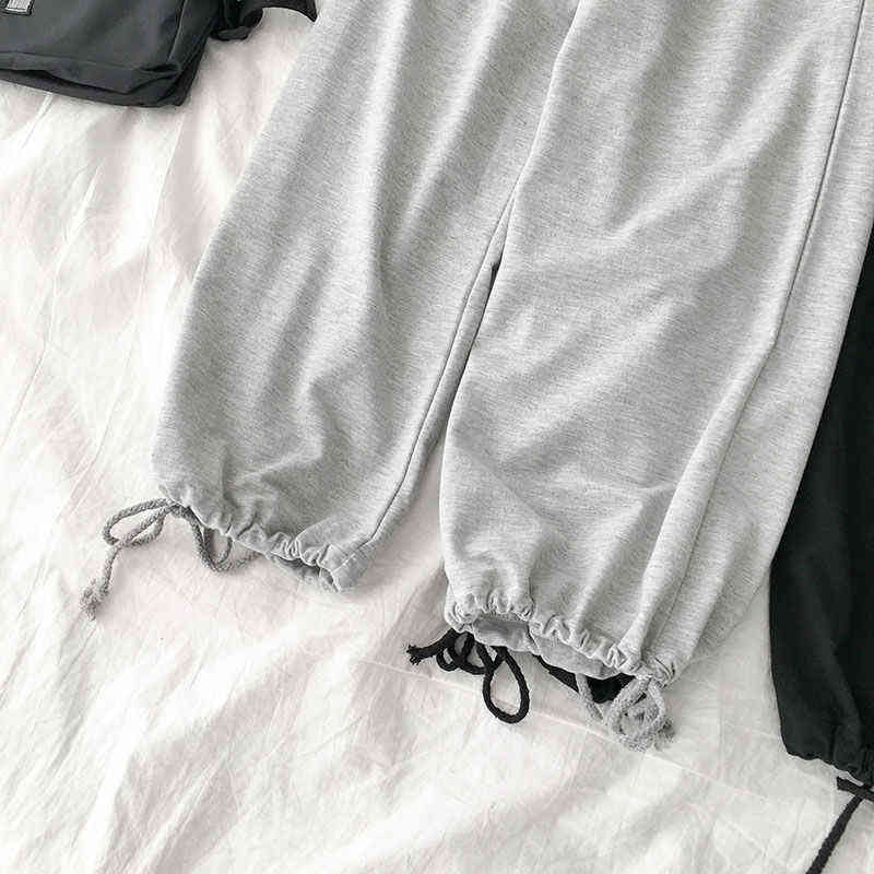 QWEEK Harajuku Oversize Women Sweatpants Jogging Sports Pants Baggy Korea Fashion Cute Bear Print Sweat Casual Trousers 211124Z