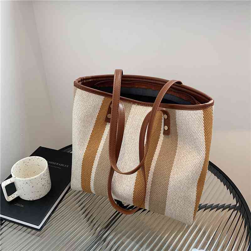 Large capacity 2021 new fashion canvas simple stripe single shoulder women's bag portable Commuter Bag, Khaki
Large capacity 2021 new fashion canvas simple stripe single shoulder women's bag portable Commuter Bag, Khaki
