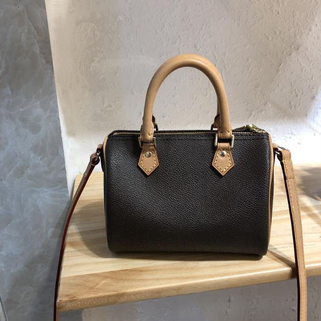 Shoulder Bags 2021 Messenger Mini Bucket Shopping Color Changing Leather Single, As pic
Shoulder Bags 2021 Messenger Mini Bucket Shopping Color Changing Leather Single, As pic