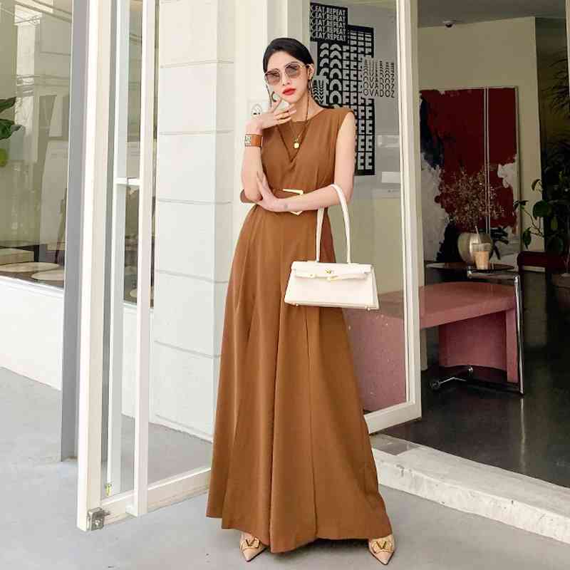 Summer Female Elegant Loose Jumpsuit Trousers Women Casual Sexy split Long Pants Overalls Free belt 210520, Beige
Summer Female Elegant Loose Jumpsuit Trousers Women Casual Sexy split Long Pants Overalls Free belt 210520, Beige
