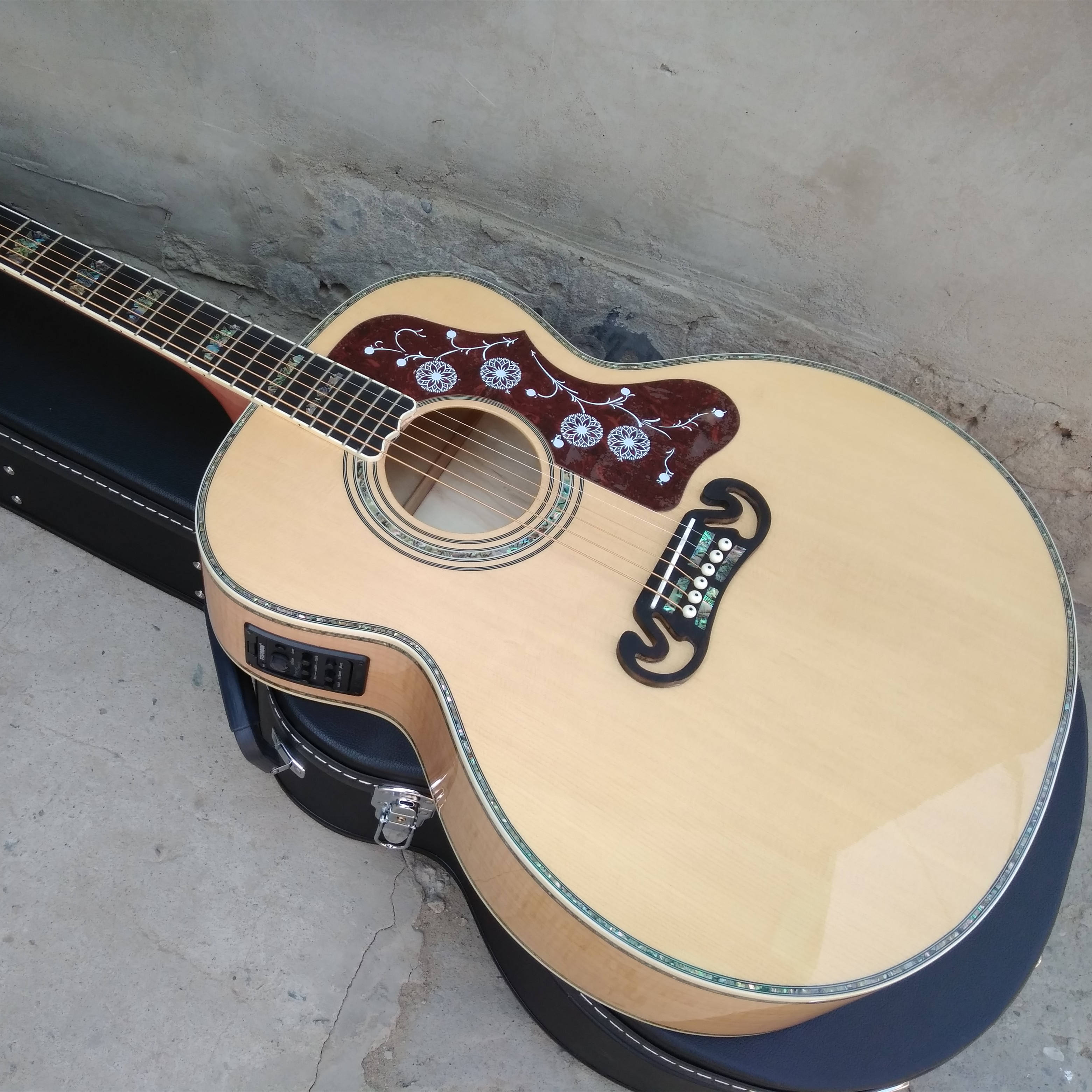 Real Abalone Natural Solid Spruce top J200 Acoustic Guitar,43 Inches Burst Flame Maple Back and Sides Jumbo Body Guitarra
Real Abalone Natural Solid Spruce top J200 Acoustic Guitar,43 Inches Burst Flame Maple Back and Sides Jumbo Body Guitarra