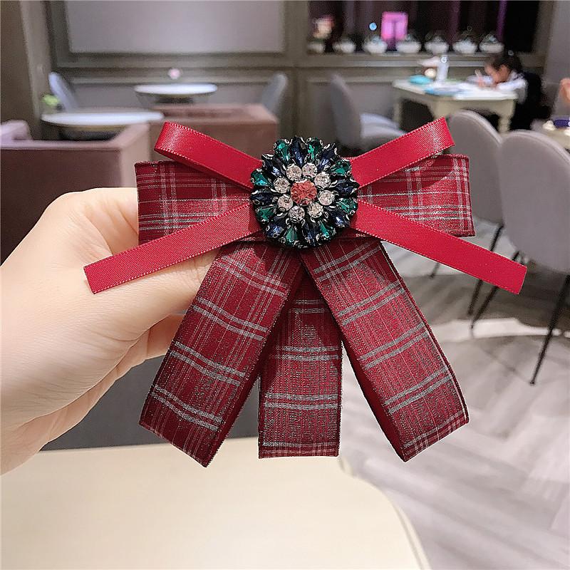 Pins, Brooches Korean Fabric Bow Tie Brooch Crystal Shirt Lapel Pins And Collar Needle Fashion Women Jewelry Luxury Accessories
Pins, Brooches Korean Fabric Bow Tie Brooch Crystal Shirt Lapel Pins And Collar Needle Fashion Women Jewelry Luxury Accessories