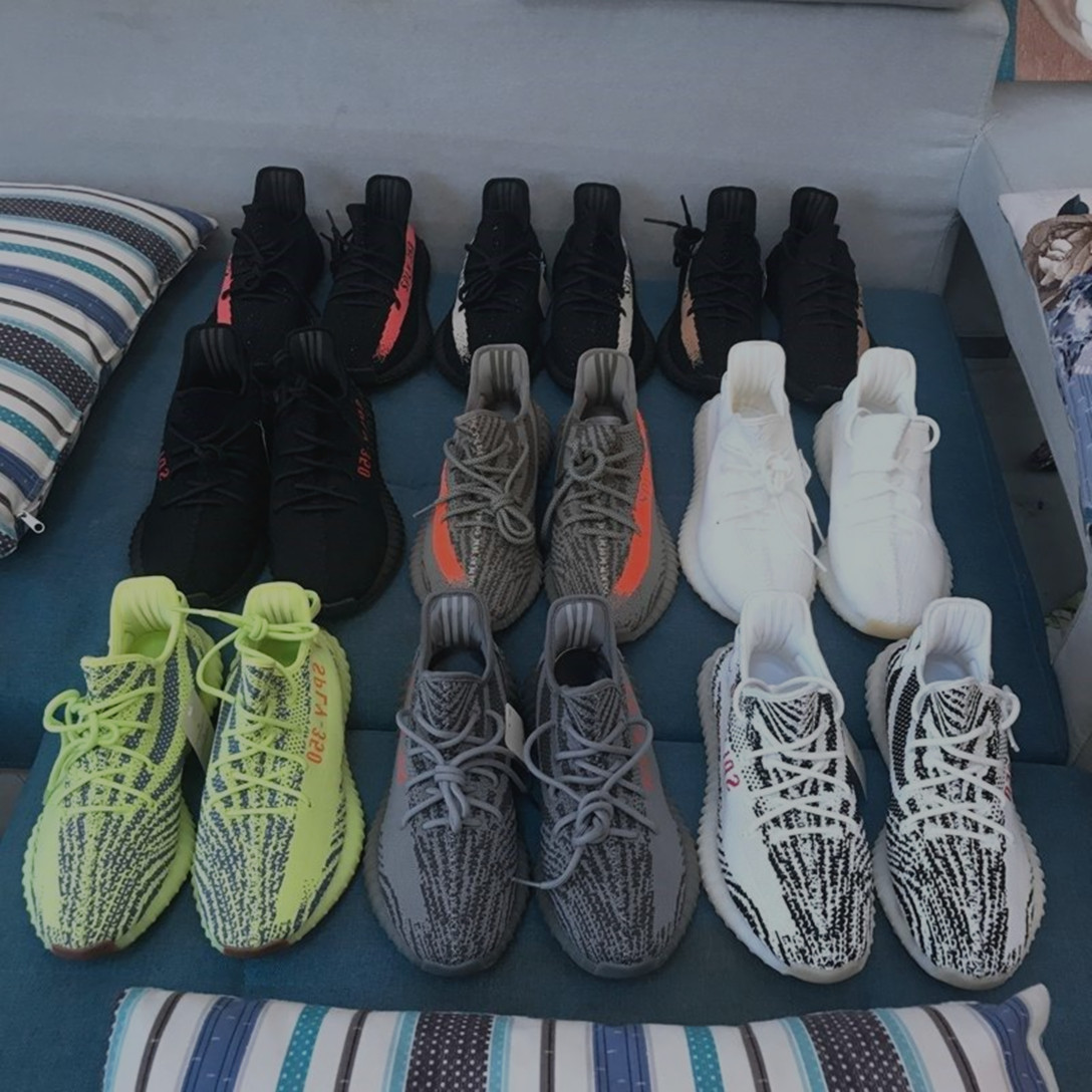 New Static Reflective v2 Beluga 2.0 Running shoes sesame butter black white breds oreos sports sneakers size 36-47 kLl YEZZIES YEEZIES BOOST
New Static Reflective v2 Beluga 2.0 Running shoes sesame butter black white breds oreos sports sneakers size 36-47 kLl YEZZIES YEEZIES BOOST